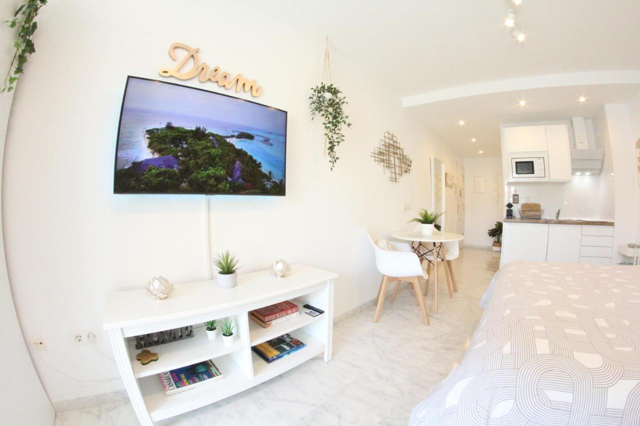 Torremolinos - New Central Studio Plata With Balcony Apartment ภายนอก รูปภาพ