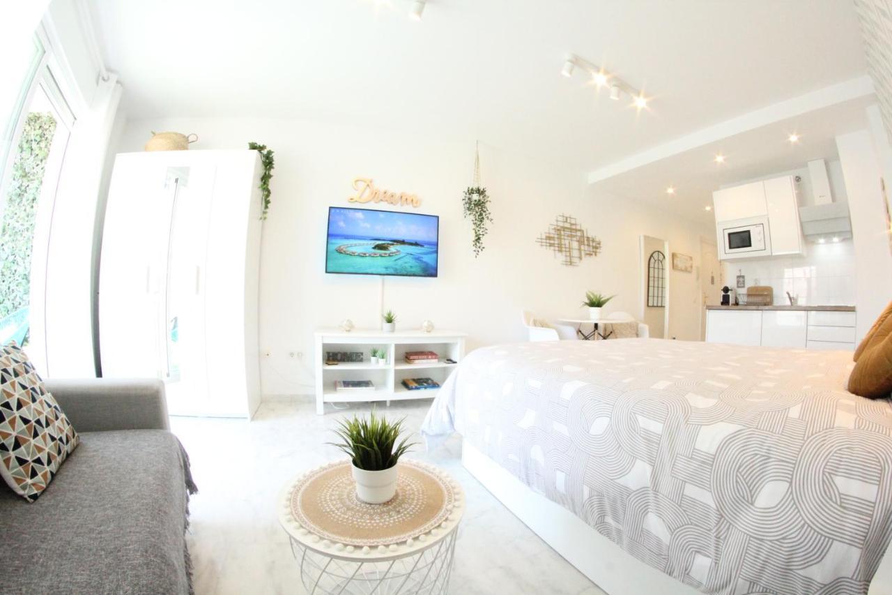 Torremolinos - New Central Studio Plata With Balcony Apartment ภายนอก รูปภาพ